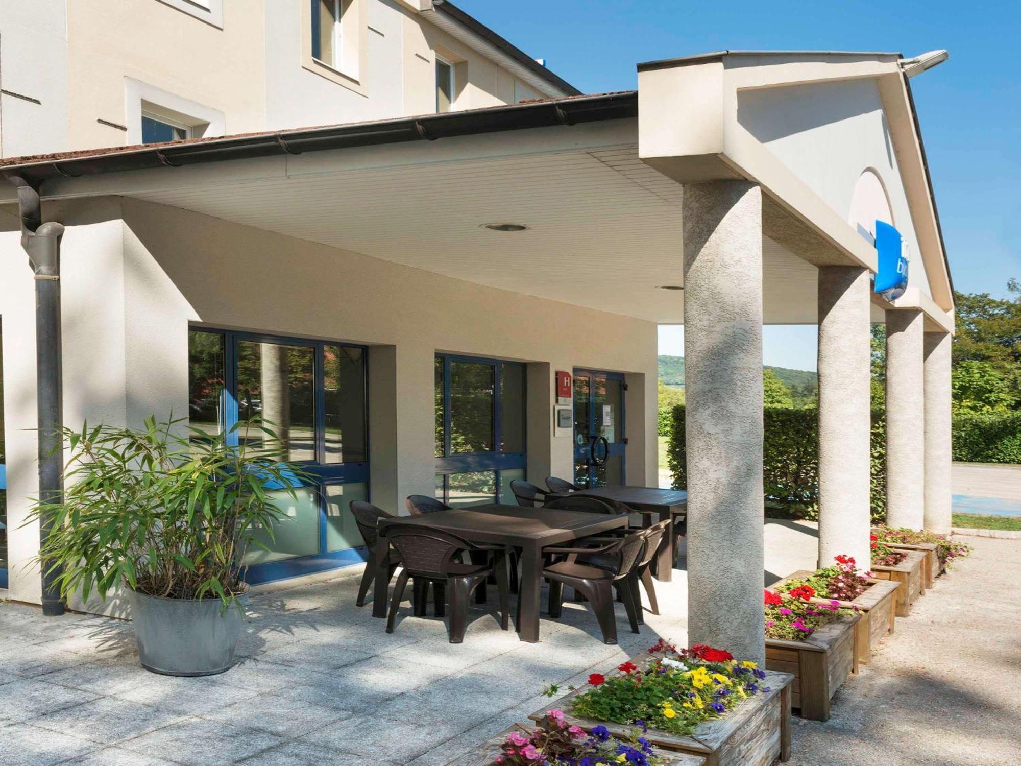 Ibis Budget Lons-Le-Saunier Exterior foto